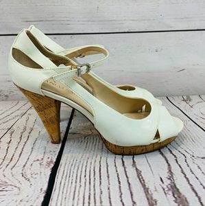 Franco Sarto off white peep toe cork heel 8.5